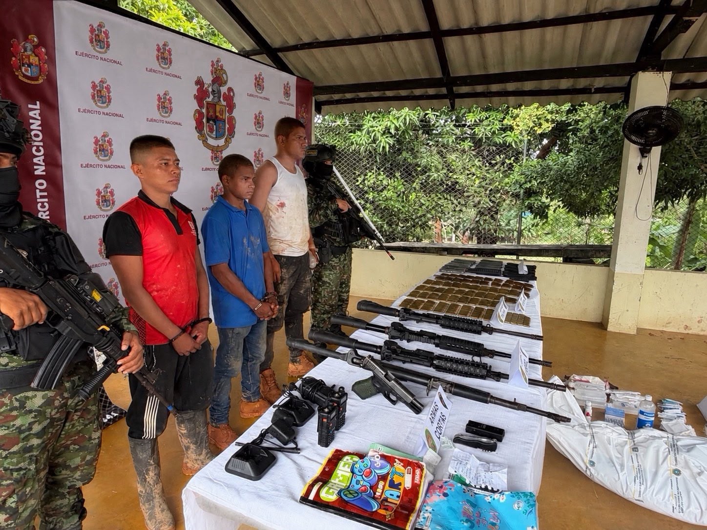 En Popayán fueron capturados dos integrantes del grupo “Jaime Martínez”, según el balance entregado por el Gobierno- crédito @ABDELAESPRIELLA/X