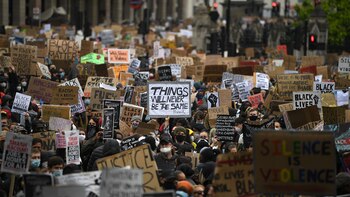 protestas en londres contra racismo