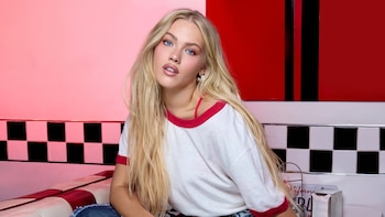 Freya Skye anuncia su primer concierto en Colombia como parte de la gira Stars Align Tour