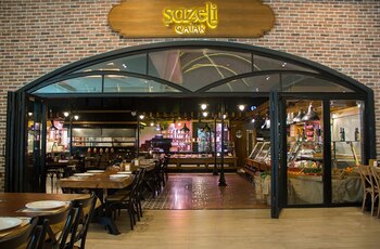 El exclusivo restaurante Sazeli