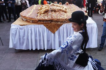 Imagen FOZ452B4DFBINDBZR2UR2OP62I