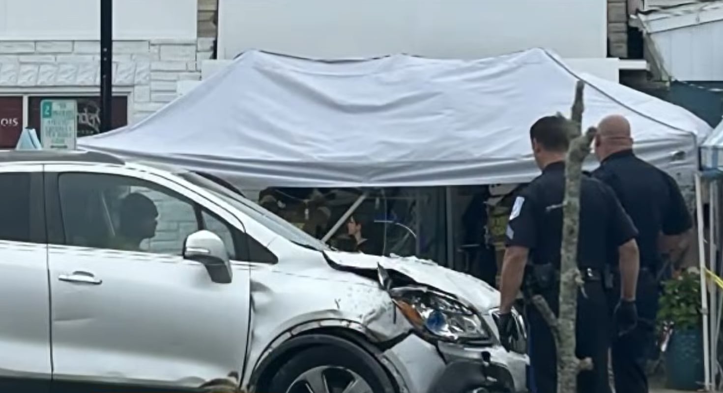 El choque en Nueva Jersey mató a Ursula Keating, de 56 años, e hirió a otros siete comensales (CBS New York)