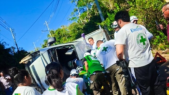 Entidades de socorro en El Salvador refuerzan operativos con equipo especializado para emergencias durante Semana Santa