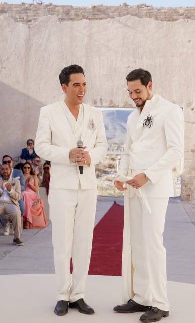 La celebración, con acceso restringido y prohibición de celulares, destacó por su exclusividad y la monetización de la experiencia en redes sociales.(rs)