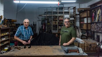 Elías y Víctor, padre e