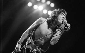 Mick Jagger en un show de 1976