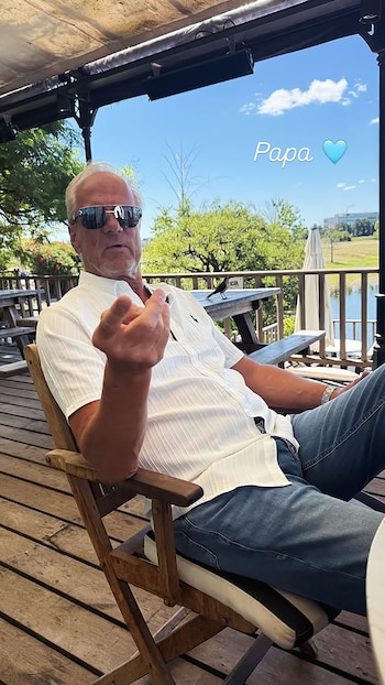 Bernd, el padre de Nicole,