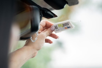 Flypass dice que abonó íntegramente los $8.910 cobrados de más a los afectados y decidió no compensar ni realizar cobros
retroactivos por los $16.200 dejados de cobrar - crédito Flypass