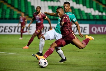 Jhojan Valencia (c) de Cali