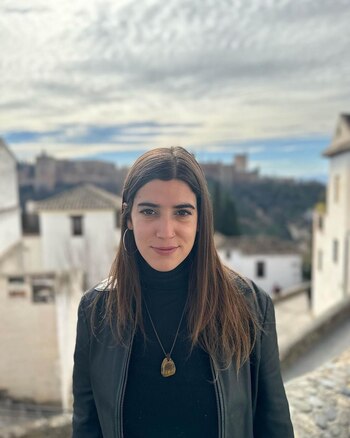 May R. Ayamonte (@mayrayamonte/Instagram)