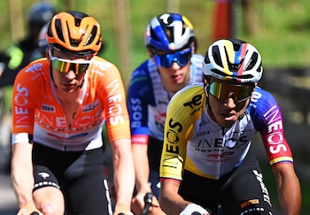 El ciclista de Zipaquirá se destacó en una de las etapas de alta exigencia en el Tour de los Alpes-crédito @INEOSGrenadiers/X