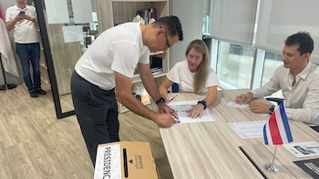 Un votante costarricense se sumó