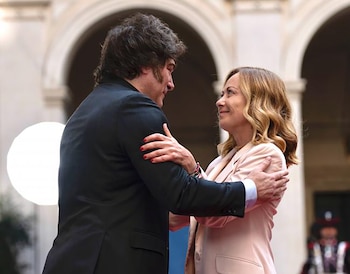 Giorgia Meloni y el Javier