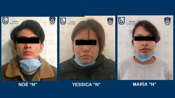 Madre y familiares de la