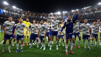 El gol de Paredes valió casi U$S 3 millones: la fortuna que recaudó Boca por ser finalista de la Sudamericana y cuánto ganará si es campeón
