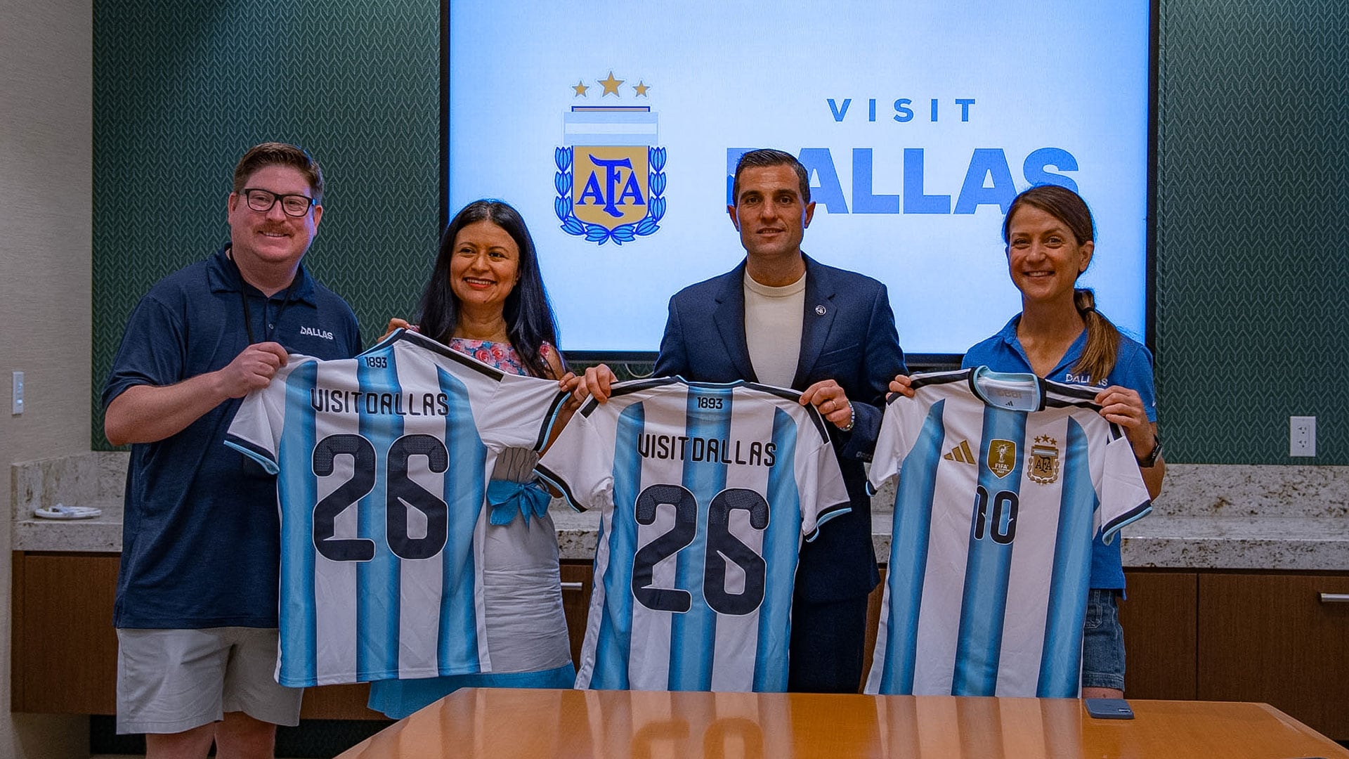 Un encuentro en Dallas durante los preparativos para el Mundial