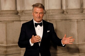 FILE PHOTO: Actor Alec Baldwin
