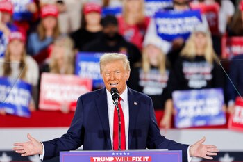 El candidato presidencial republicano y