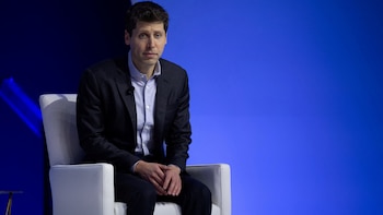 Sam Altman admite que no