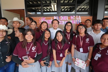 El secretario de Educación Pública destacó el compromiso del Gobierno de México