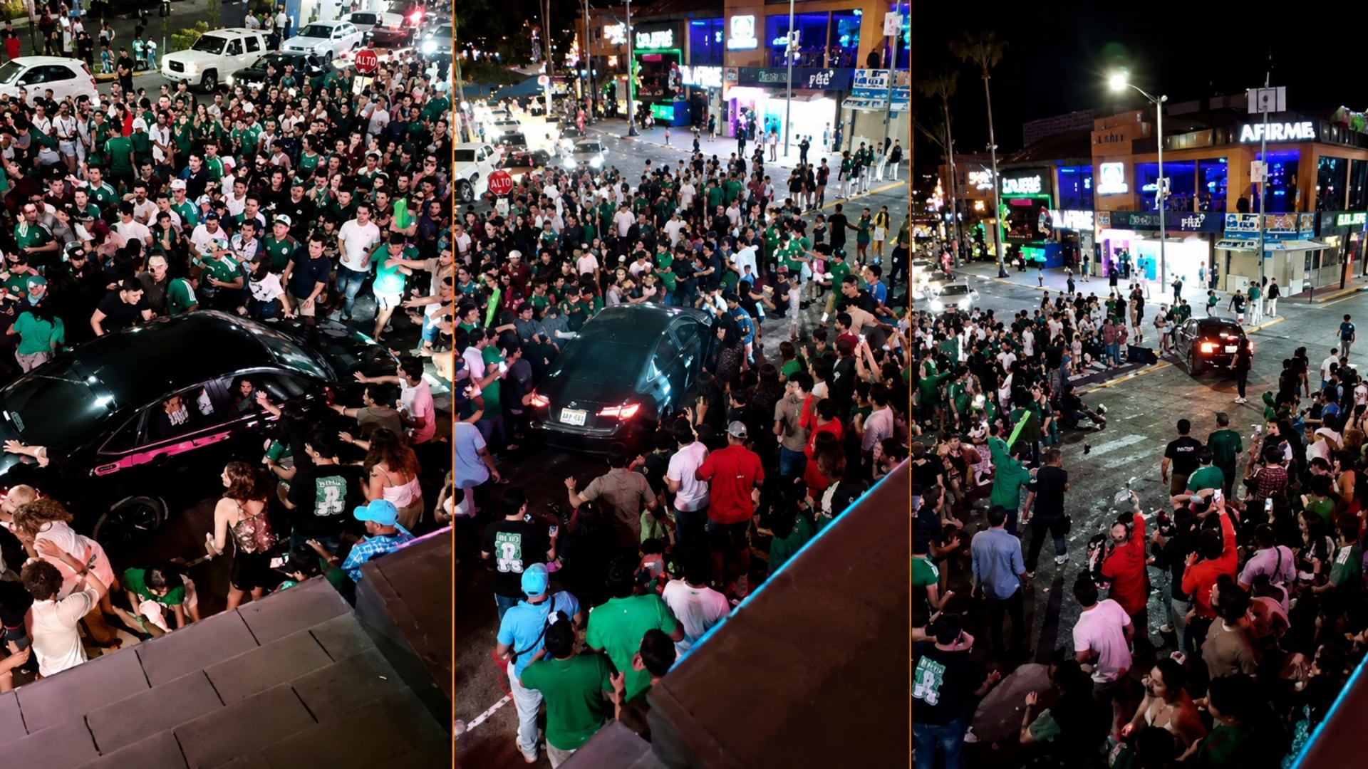 Un automóvil Volkswagen Jetta negro avanza lentamente entre una multitud de personas que celebran en una calle urbana por la noche. (X: @PandadelAmorXXI)