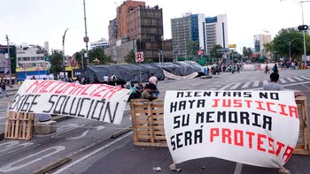 Estudiantes normalistas de Mactumatzá se