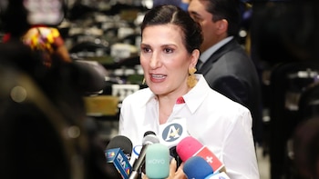 Esto le pidió Kenia López