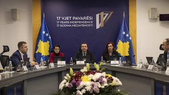Kosovo convoca sus terceras elecciones en menos de un año y medio ante la imposibilidad de nombrar un presidente