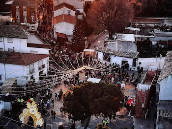 Una plaza de Serranillos