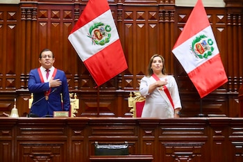 Dina Boluarte inició a las