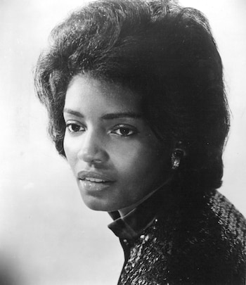 Sylvia Moy quien trabajo para