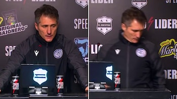 Explosiva conferencia de Guillermo Barros Schelotto, que se retiró en medio de una pregunta ofuscado por el arbitraje: “Es un día triste”