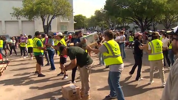 La comunidad venezolana en el sur de Florida organiza vuelos humanitarios luego de los terremotos