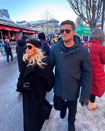 El matrimonio aprovechó para pasear