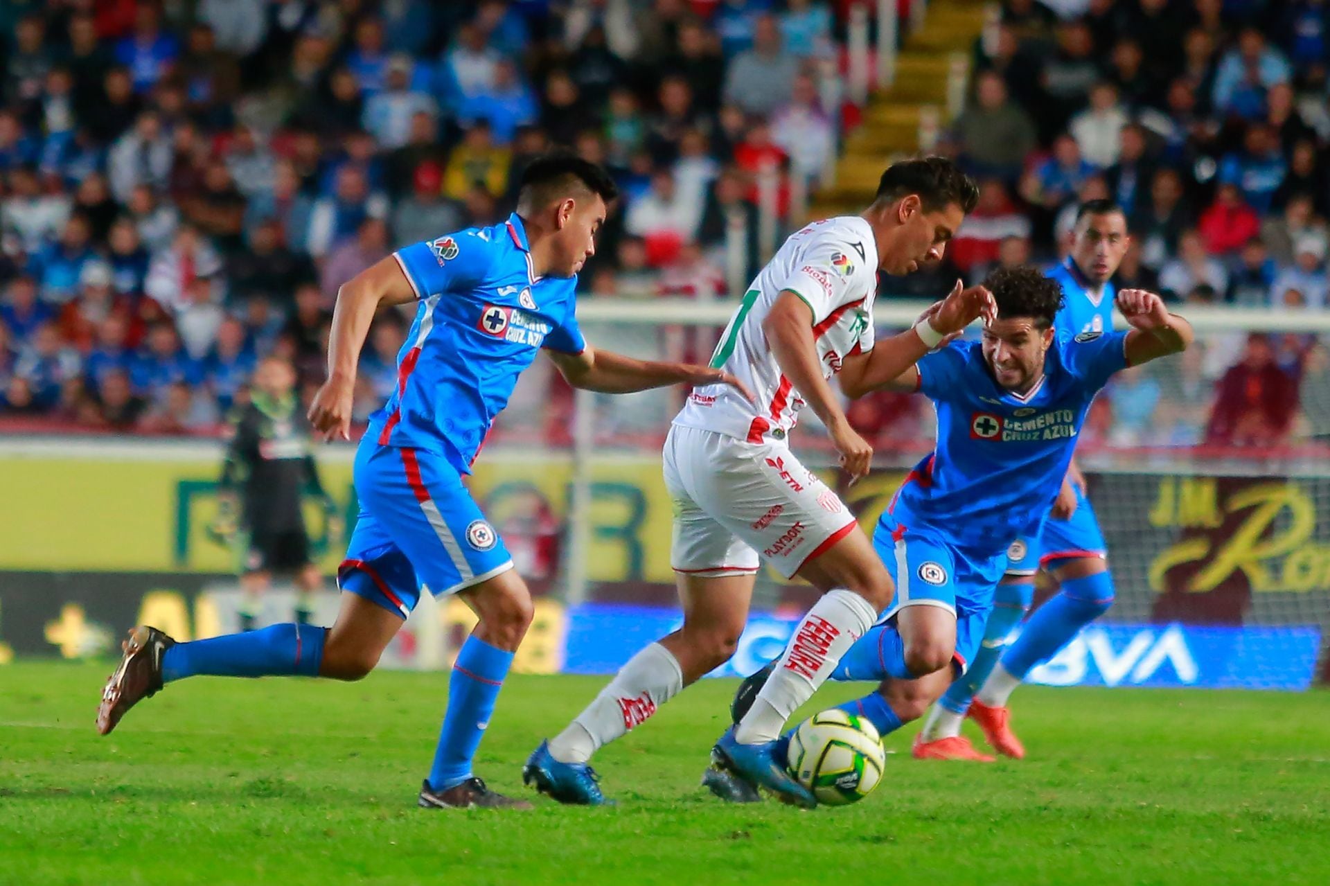 Necaxa llega al encuentro como décimo tercero en la tabla, obligado a ganar y esperar resultados para clasificar a la Liguilla del Clausura 2026. (Foto: Cuartoscuro)