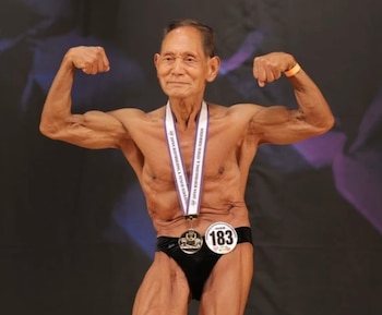 Toshisuke Kanazawa, un culturista de 90 años de Hiroshima