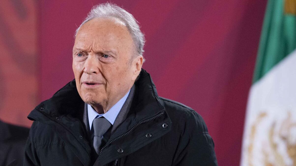 El Senado acepta discutir la renuncia de Alejandro Gertz Manero a la FGR