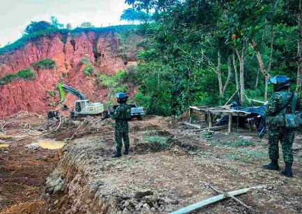 El Ejército desmantela dos complejos de minería ilegal ligados al Clan del Golfo en Antioquia - crédito Ejército Nacional de Colombia (Archivo)