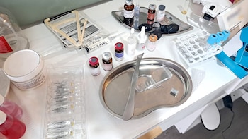 Allanaron y clausuraron un centro de estética ilegal en Villa Devoto: qué encontraron