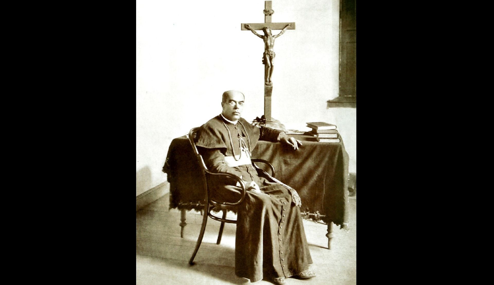 Sacerdote, político y escritor, Manuel Tovar y Chamorro dejó una huella profunda en la vida religiosa y pública del Perú antes de fallecer en Tarma en 1907. (BNP)