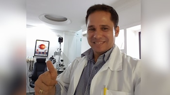 Rojas Ávila acompaña a su