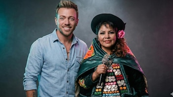 Flor Pucarina vuelve a los