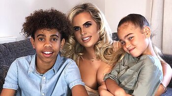 Kya-Shae Walker con su mamá