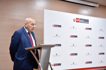 Kurt Burneo anunció que su