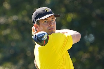 Adam Scott durante una práctica