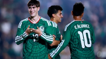 Filtran uniforme de visitante de