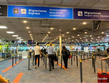 Migraciones en el aeropuerto de Ezeiza