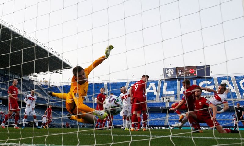 Un club en Noruega busca jugadores semi profesionales (REUTERS/Jon Nazca)