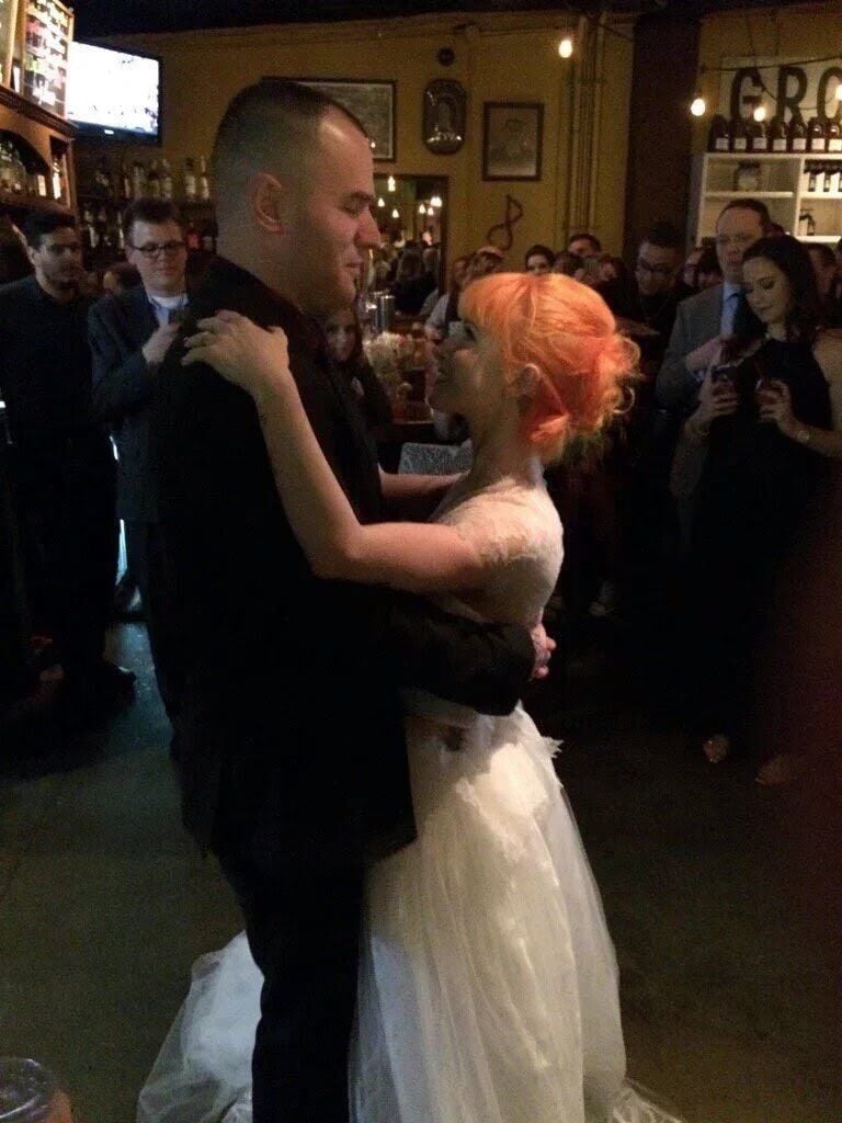 La vocalista de Paramore y el guitarrista de New Found Glory mantuvieron un vínculo de casi una década y se casaron en 2016 (Redes sociales)