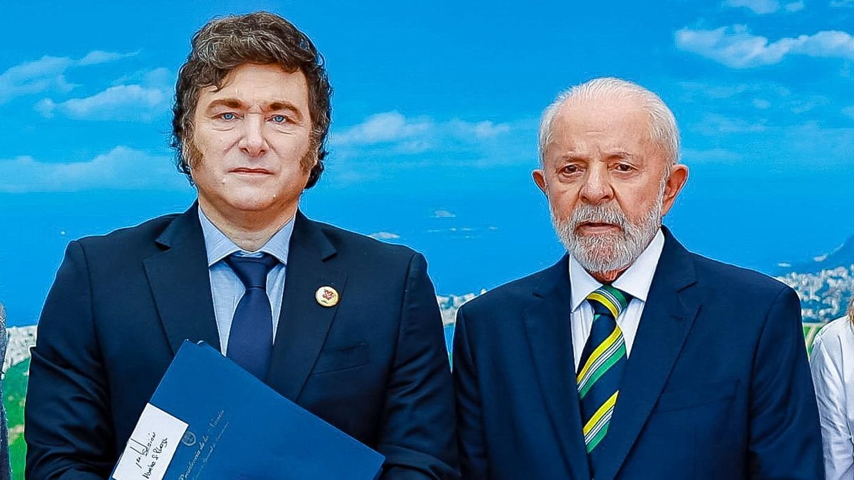 El presidente de Brasil, Lula da Silva, retiró a su embajador en Argentina, tras las declaraciones de Javier Milei en su contra (REUTERS)